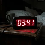 Ένα φωτεινό ξυπνητήρι κλέβει το βάθος του ύπνου σας 1778479249_Ένα-φωτεινό-ξυπνητήρι-κλέβει-το-βάθος-του-ύπνου-σας.webp.webp